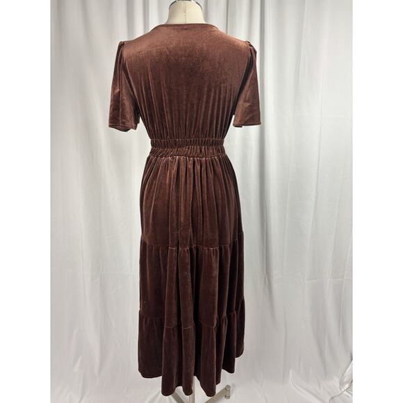 Women’s Velvet Tiered Short Sleeve Elastic Waist Maxi Dress Coffee Brown S - Picture 5 of 9